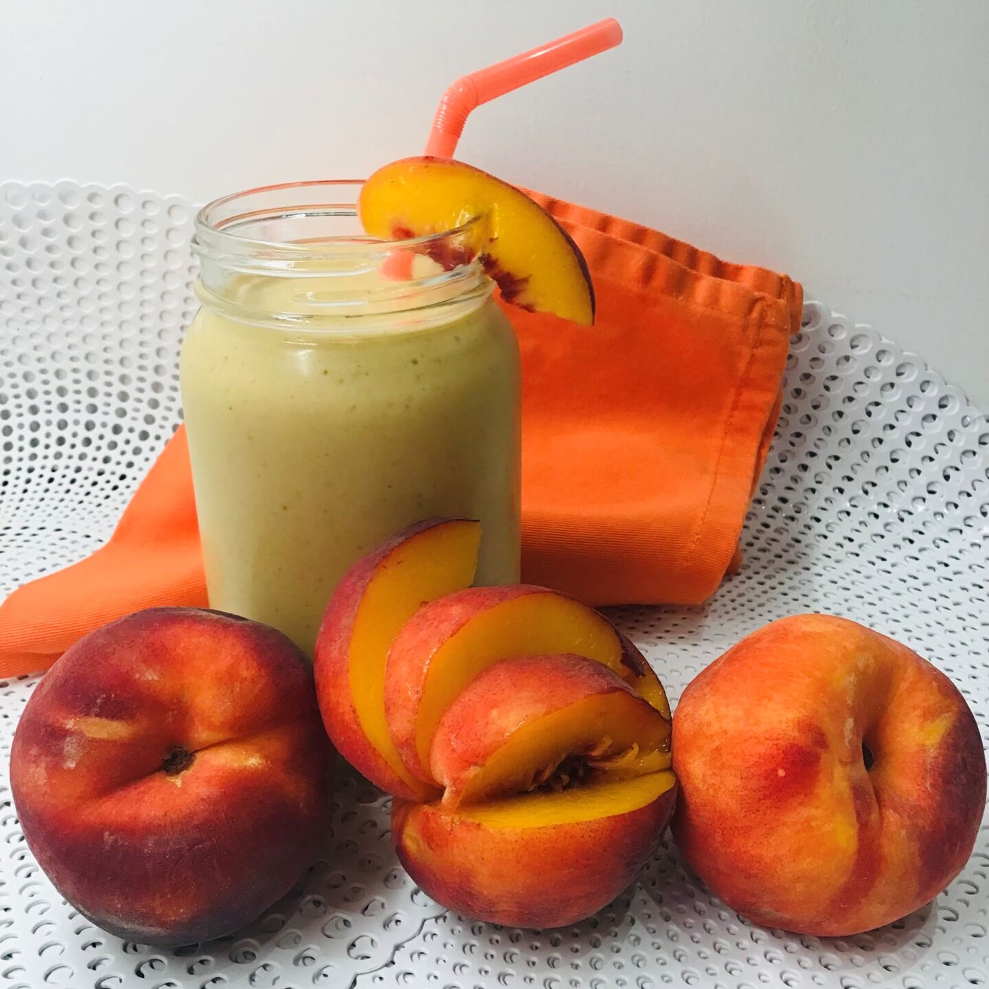 Linda peach smoothie